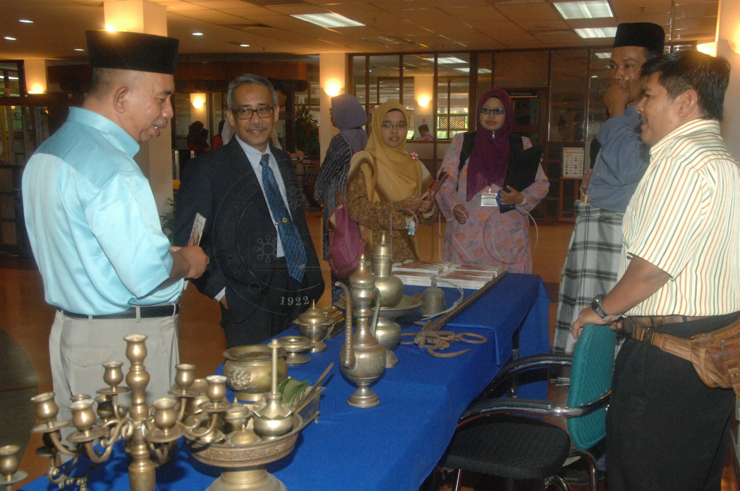 PRO 14 33 WACANA FBA 0035